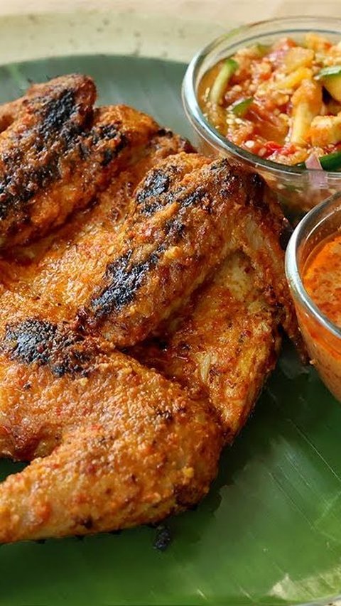 5. Ayam Bakar Taliwang khas Lombok