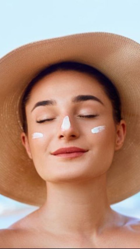 Kulit Berjerawat Tidak Boleh Pakai Sunscreen, Mitos atau Fakta?