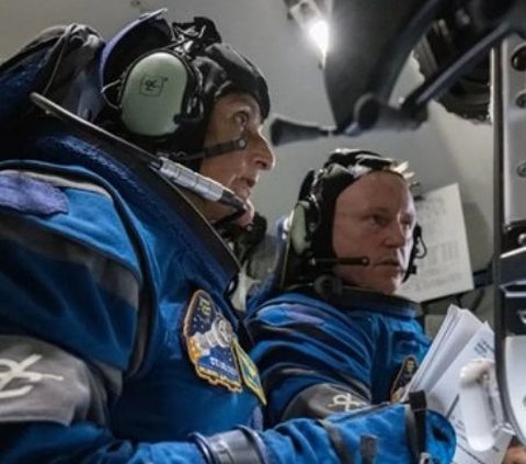 The Fate of 2 NASA Astronauts Trapped in Space and Threatened with Not Being Able to Return