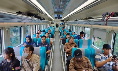 PT Kereta Api Indonesia (Persero) luncurkan 3 Kereta Api (KA) baru, salah satunya KA Pangandaran. (Dok: KAI)