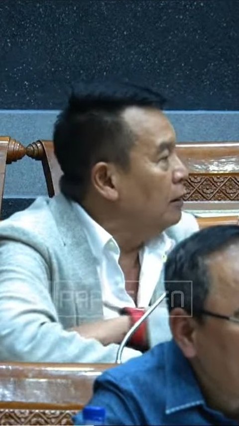 Komisi I DPR melakukan rapat kerja bersama Kominfo dan Badan Siber dan Sandi atau BSSN, Kamis (27/6).