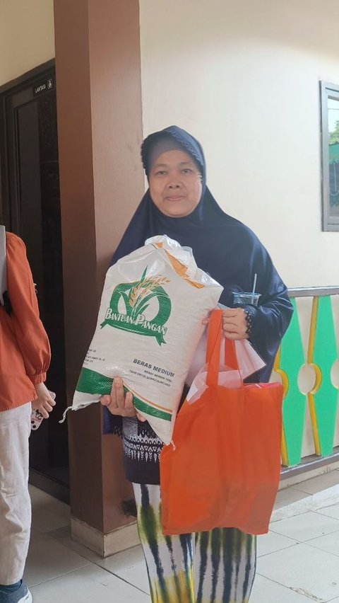 Jokowi Decides to Extend Rice Food Assistance Program until the End of 2024