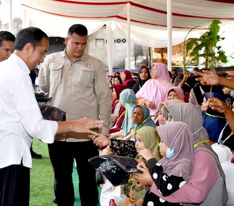 Jokowi Decides to Continue Rice Food Aid Program until the End of 2024