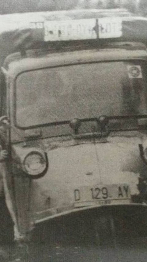 Intip Suasana Jadul Bandung Tahun 1971, Banyak Bemo di Kota hingga Azan Masjid Masih Manual dari Jendela