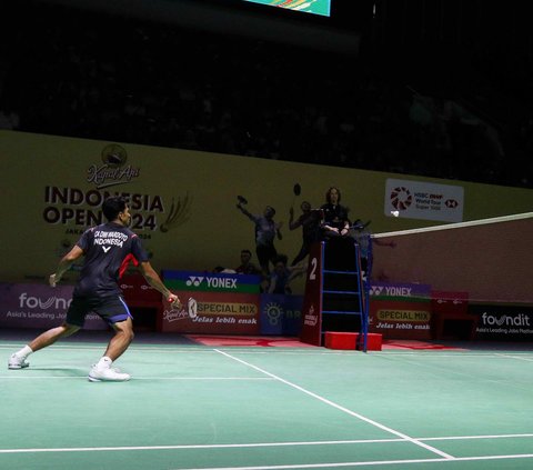 FOTO: Hasil Indonesia Open 2024: Perjuangan Chico Kandas di Tangan Wakil Thailand