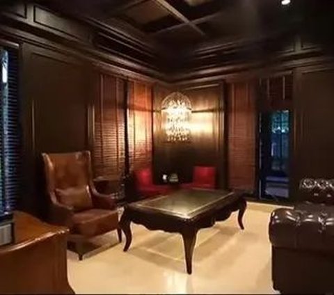 Tiko Aryawardhana Reported to Police, Sneak Peek into 8 Portraits of BCL's Luxurious Secret Room