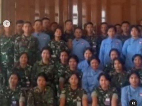 Sikap Sempurna, Kadet Mahasiswa Unhan Ucap Selamat Ultah ke Satu-satunya Wanita Bintang Dua di TNI AD