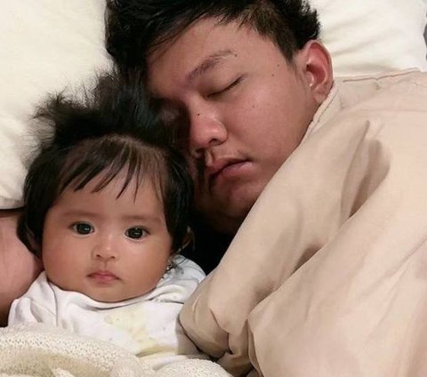 Super Cute! Cute Poses of Cundamani, Denny Caknan's Daughter Finally Revealed to the Public