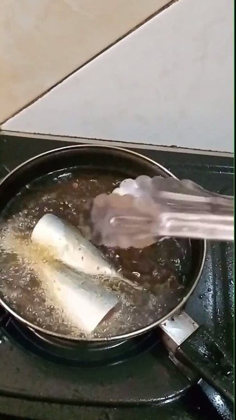 Tanpa Jahe, Ini Cara Efektif Hilangkan Bau Amis pada Ikan Goreng (Instagram/@indah3yuni)