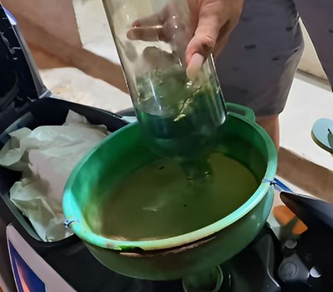 Yuk, simak bensin versi dingin yang disimpan di lemari pendingin!