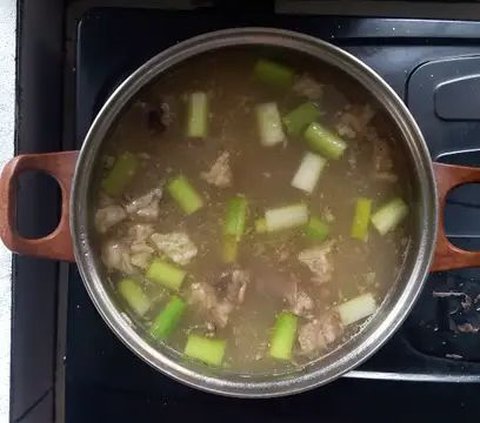 Resep Kuah Bakso Gurih dan Sedap Bikin Ketagihan