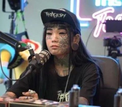 Remember the Viral Story of Punk Girl Mondy Tatto? She Converted and Got Involved in a Harassment Case in Malaysia, The Latest News is Shocking