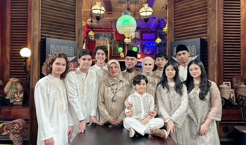 Momen Kedekatan Ahmad Dhani Kumpul dengan 7 Anaknya, Rame!