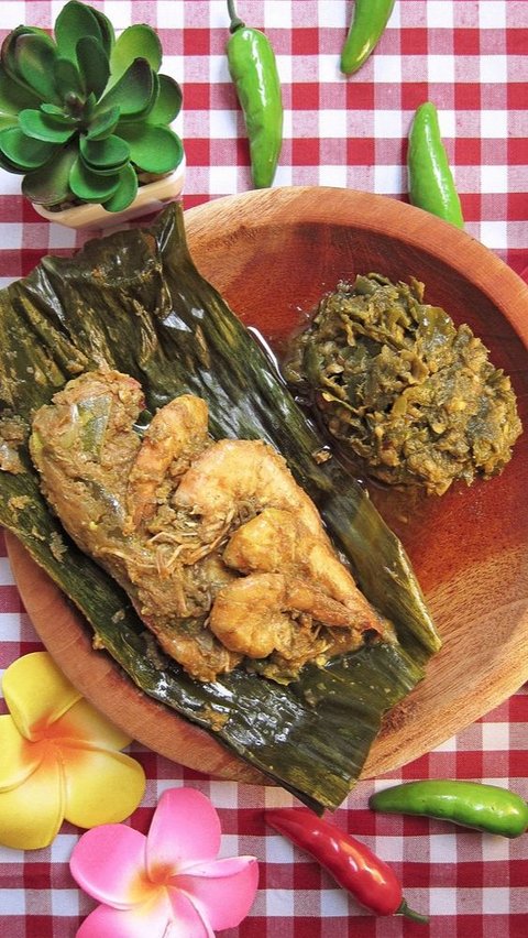 Pepes udang. (c) Shutterstock/Lugas