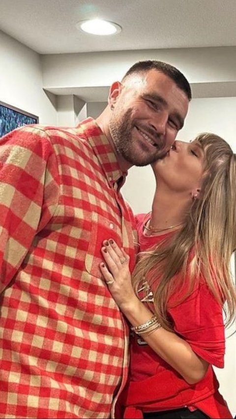 Travis Kelce Reveals How He Stays 'Grounded' Amid Taylor Swift Romance ...