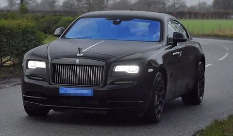 Berapa harga bekas Mobil Mewah Rolls Royce yang diminati?