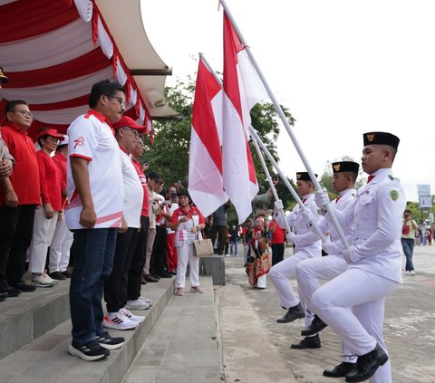 Kemendagri Gelar Pencanangan Gerakan Pembagian 10 Juta Bendera di Penajam Paser Utara