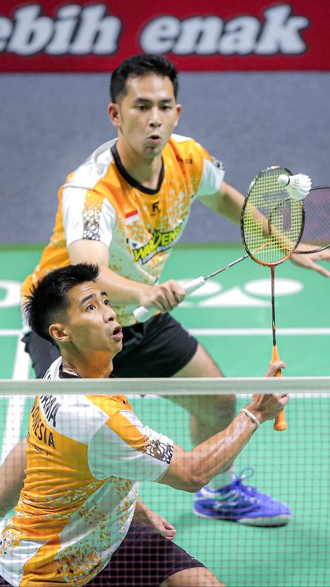 FOTO: Jadi Satu-Satunya Pasangan yang Tersisa, Ini Potret Dramatis Sabar/Reza saat Mati-Matian Tampil di Semifinal Indonesia Open 2024