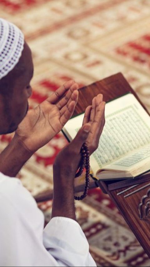 Contoh Hukum Alif lam Qamariyah dalam Bacaan Ayat Suci Al-Quran<br>