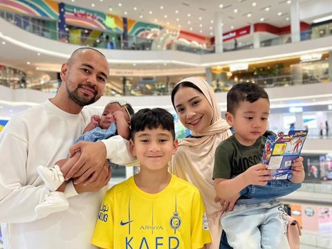 Potret Kebersamaan Rafathar, Rayyanza dan Baby Lily saat Pakai Baju Kembaran, Gemesin Banget!