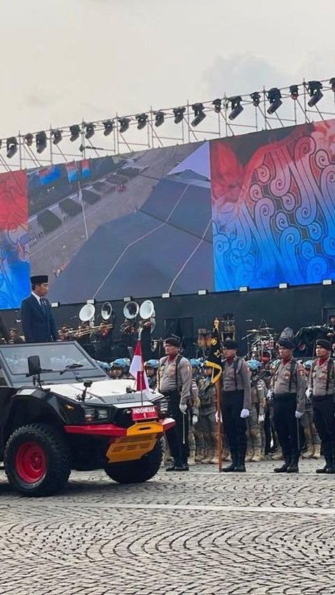 <br>Jokowi Anugerahkan Bintang Bhayangkara Naraya kepada 7 Polisi Berjasa Besar<br>