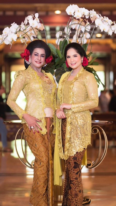 Deretan Foto Terbaru Annisa Pohan yang Kini jadi Istri Menteri Tampil dalam Balutan Busana Kebaya, Cantik dan Anggun<br>