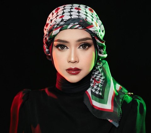 Ria Ricis Appears with Palestinian Keffiyeh and Bold Makeup in her Birthday Post