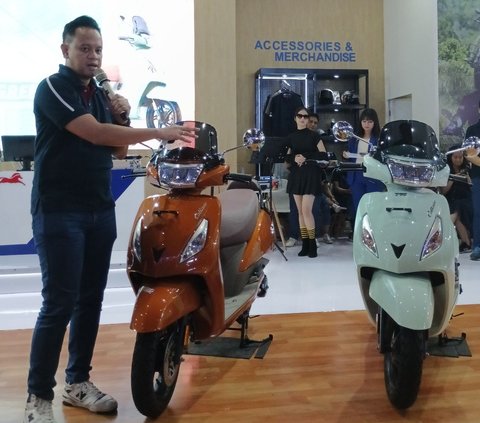 TVS Luncurkan Warna Baru Skutik Retro Callisto 110 Series, Harga Mulai Rp 19 Jutaan