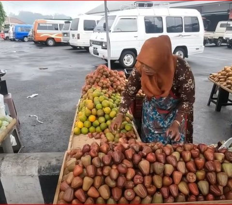 Dulunya Kebun Kelenteng Milik Keraton Surakarta, Ini Keunikan Pasar Wisata Tawangmangu