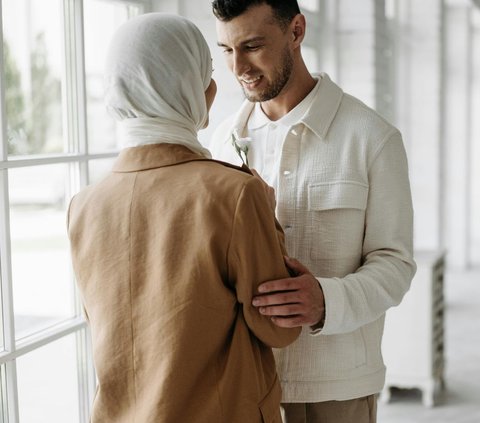 Masya Allah! These are the 7 Criteria for a Wife who Can Become her Husband's Savior in the Hereafter