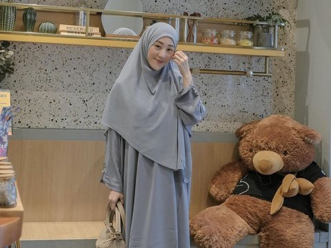 Foto-foto Terbaru Larissa Chou yang Sudah Kembali Langsing Setelah Melahirkan, Penampilan Cantiknya Bikin Salfok