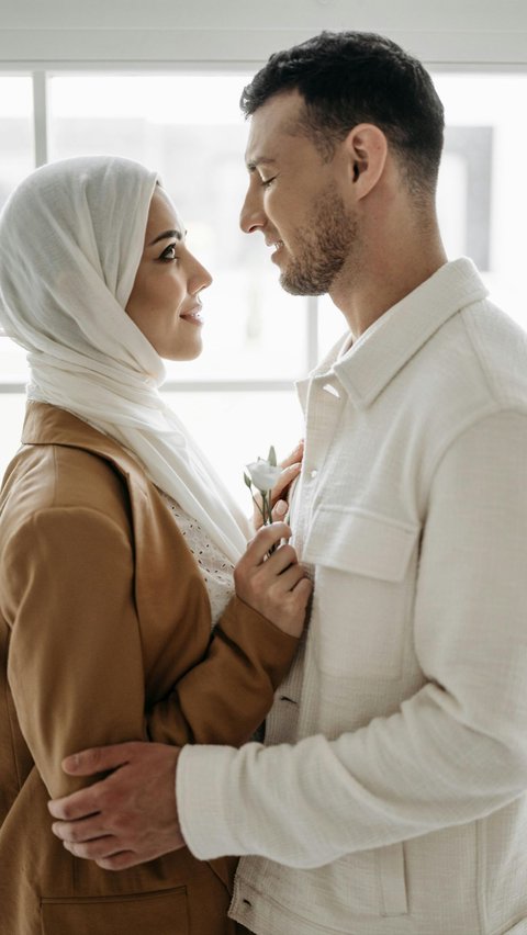 Masya Allah! These are the 7 Criteria for a Wife who Can Become her Husband's Savior in the Hereafter