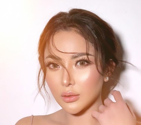 A Series of Controversies of Selebgram Ayu Aulia, Attempted Suicide and Late Return of Rental Clothes