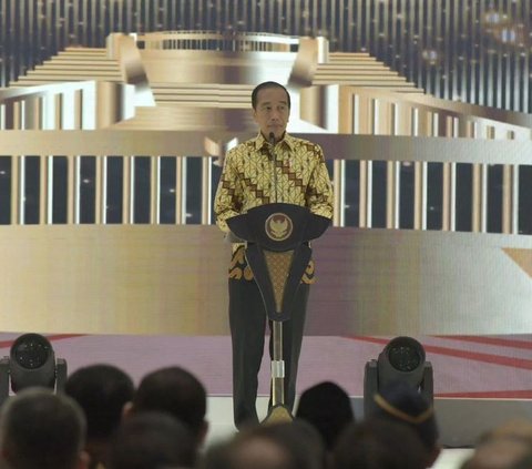 Jokowi Minta Bupati Paham Inflasi: Ada yang Saya Tanya Tidak Bisa Jawab