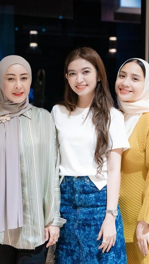 Nagita Slavina dan Selvi Ananda sempat bertemu dan nongkrong bersama.