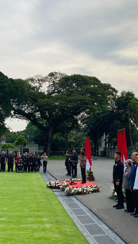 Jokowi Lepas Atlet ke Olimpiade Paris: Selamat Bertanding, Harumkan Nama Indonesia di Mata Dunia