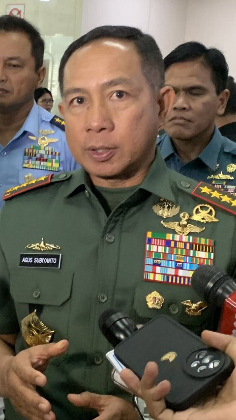 Panglima TNI Agus Bicara Pihak Berduit Rela Bayar Orang Jaga Wilayah <br>