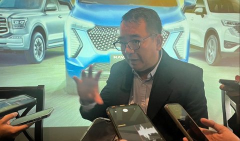 Dalam kelas premium mass market, Jolion dapat dianggap lebih terjangkau. Melalui ini, kami juga ingin memperkenalkan NEV (New Energy Vehicle) kepada masyarakat