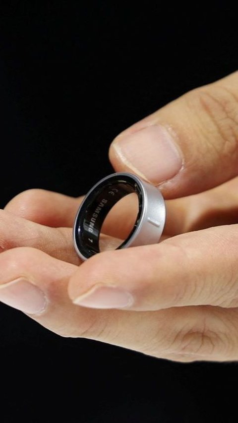 Galaxy Ring ini memiliki beragam fitur canggih. Foto: REUTERS / Kim Hong-Ji<br>