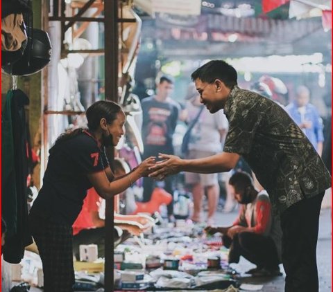 Lakukan Blusukan ke Pasar hingga Main Bulu Tangkis Bareng Warga, Begini Cara Mangkunegara X Sambut Tahun Baru Jawa