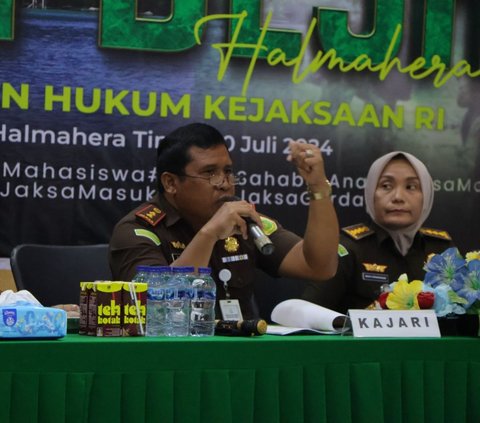 Puspenkum Kejaksaan Agung Melaksanakan Penyuluhan Hukum 'JAGA DESA' di Kabupaten Halmahera Timur