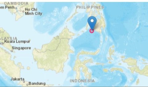 Badan Meteorologi Klimatologi dan Geofiksika (BMKG) menyatakan pusat gempa berada 373 km Barat Laut Tahuna, Kepulauan Sangihe, tepatnya pada 6.14 LU, 123.28 B. <br>