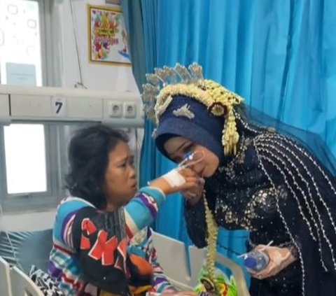 Ibu Pengantin Wanita Tiba-tiba Pingsan saat Hari Pernikahan Putrinya, Suasana jadi Pilu