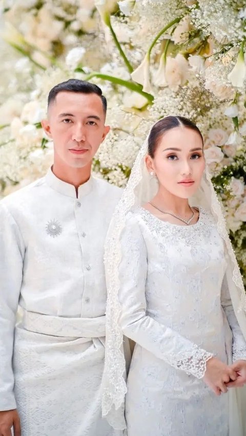 This is the dowry returned by Ayu Ting Ting to Muhammad Fardhana