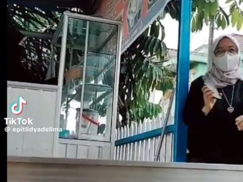 Viral Anak Beri Kejutan Pura-pura Beli Dagangan Ibunya, Sudah 5 Tahun Tak Pernah Pulang