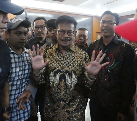 Syahrul Yasin Limpo Sentenced to 10 Years in Prison, Fined Rp300 Million