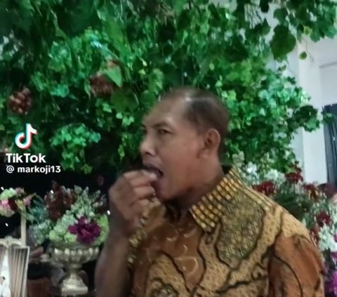 Viral Dekorasi Buah Anggur Asli di Resepsi Pernikahan dalam Gedung, Curi Perhatian