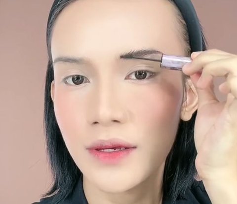 TikToker Mimics Rani's Makeup in 'Ipar Adalah Maut', the Result is Absolutely Gorgeous