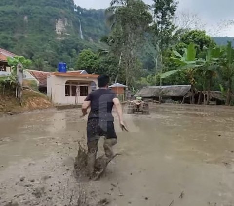 Usai Ngebajak Sawah, Ayah Lesti Kejora Bahagia Sang Istri Tercinta Antar Makanan 'Istriku Tersayang, Kade Gebis'