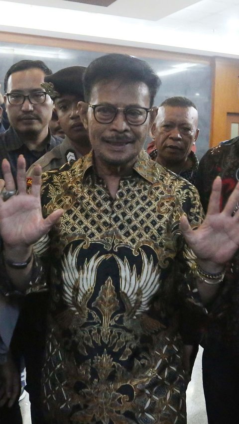 Rusuh usai Sidang Vonis SYL, Pagar Pembatas Roboh hingga Kamera Wartawan Rusak